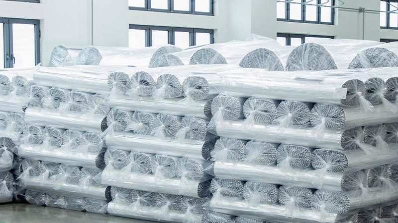 墙面裂缝处理：刷防水涂料前的关键步骤